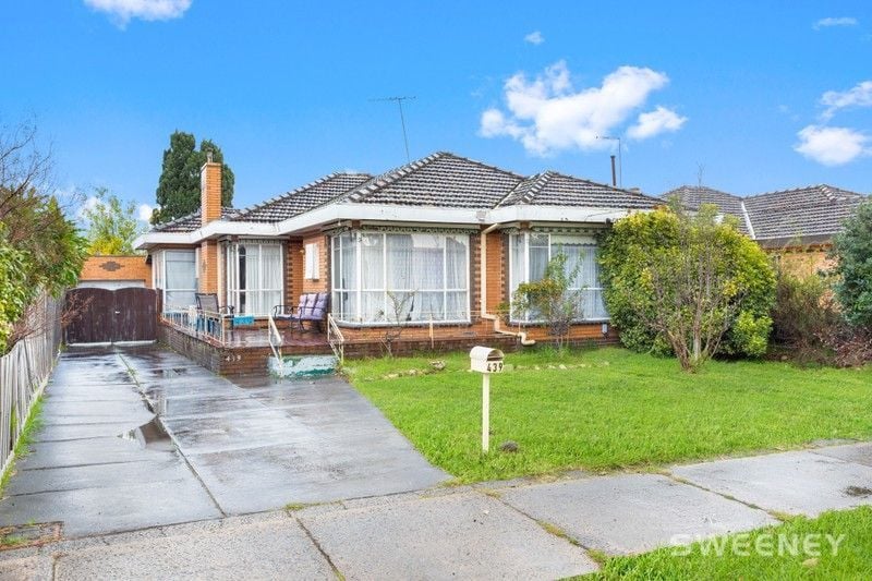 439 Blackshaws Road, Altona North - Thumbnail 2