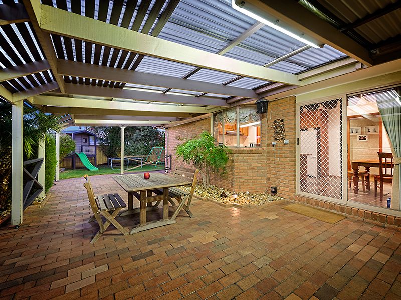 17 Hopkins Court, Altona Meadows - Thumbnail 5