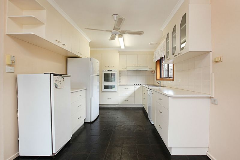 56 Hook Street, Altona Meadows - Thumbnail 3