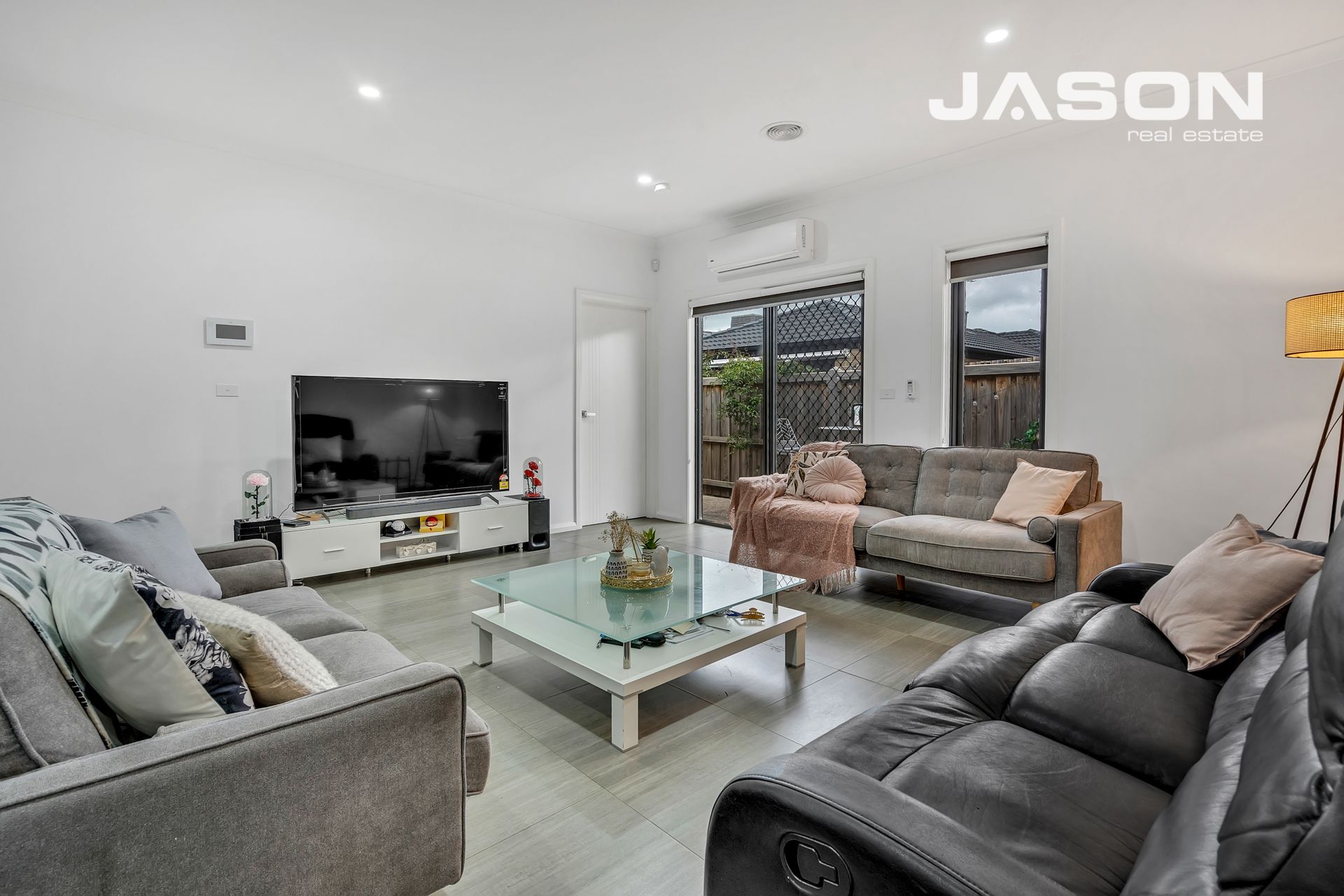 9 Martinshaw Road, Mickleham Jason Real Estate