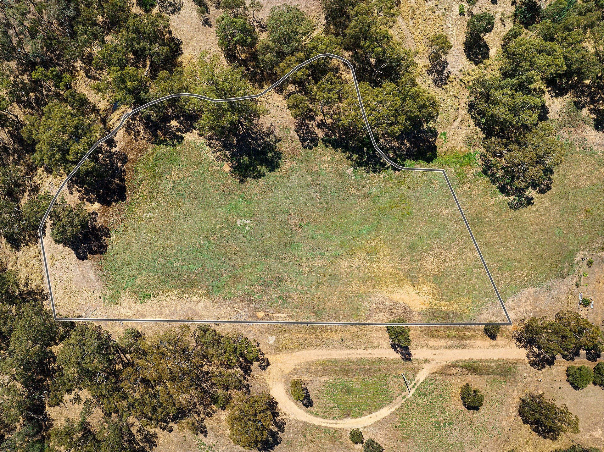 20 Ross Drive, Castlemaine - Thumbnail 3