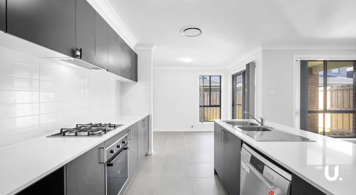 Bardia 155 Ingleburn Gardens Drive