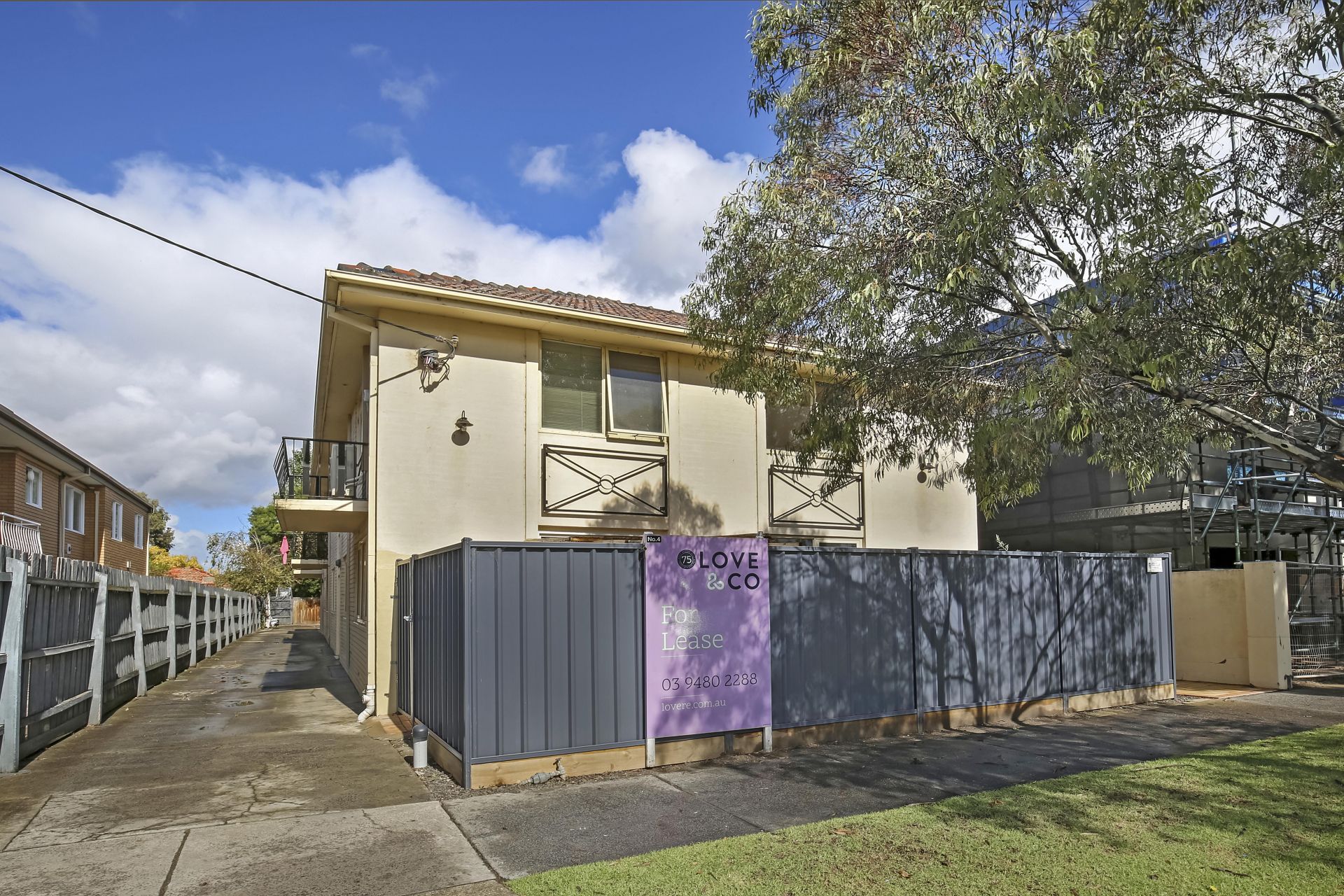 Spacious Two Bedroom Apartment!