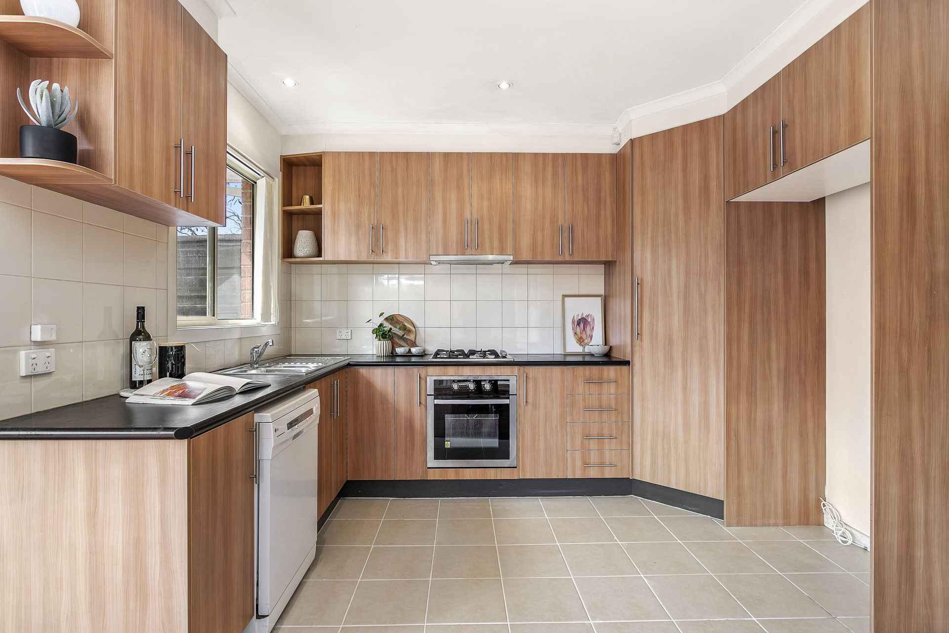 33 Swan Street, Footscray - Thumbnail 7