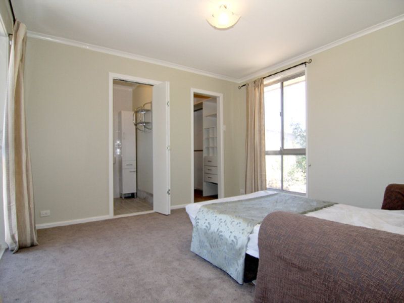 6 Tristania Street, Rivett - Thumbnail 8