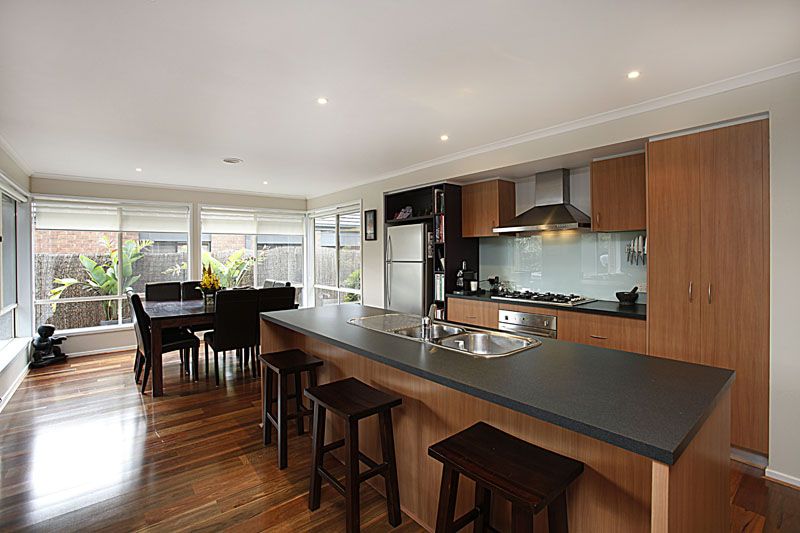 16 Whitlam Green, Point Cook - Thumbnail 4