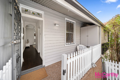 A charming home Close-To-Everything!	