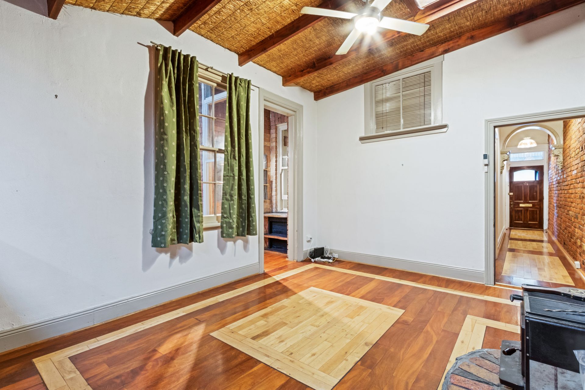 Gorgeous House in Perfect Location!