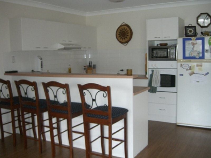 3 Solomon Court KAWANA ISLAND QLD, Kawana Island - Thumbnail 3