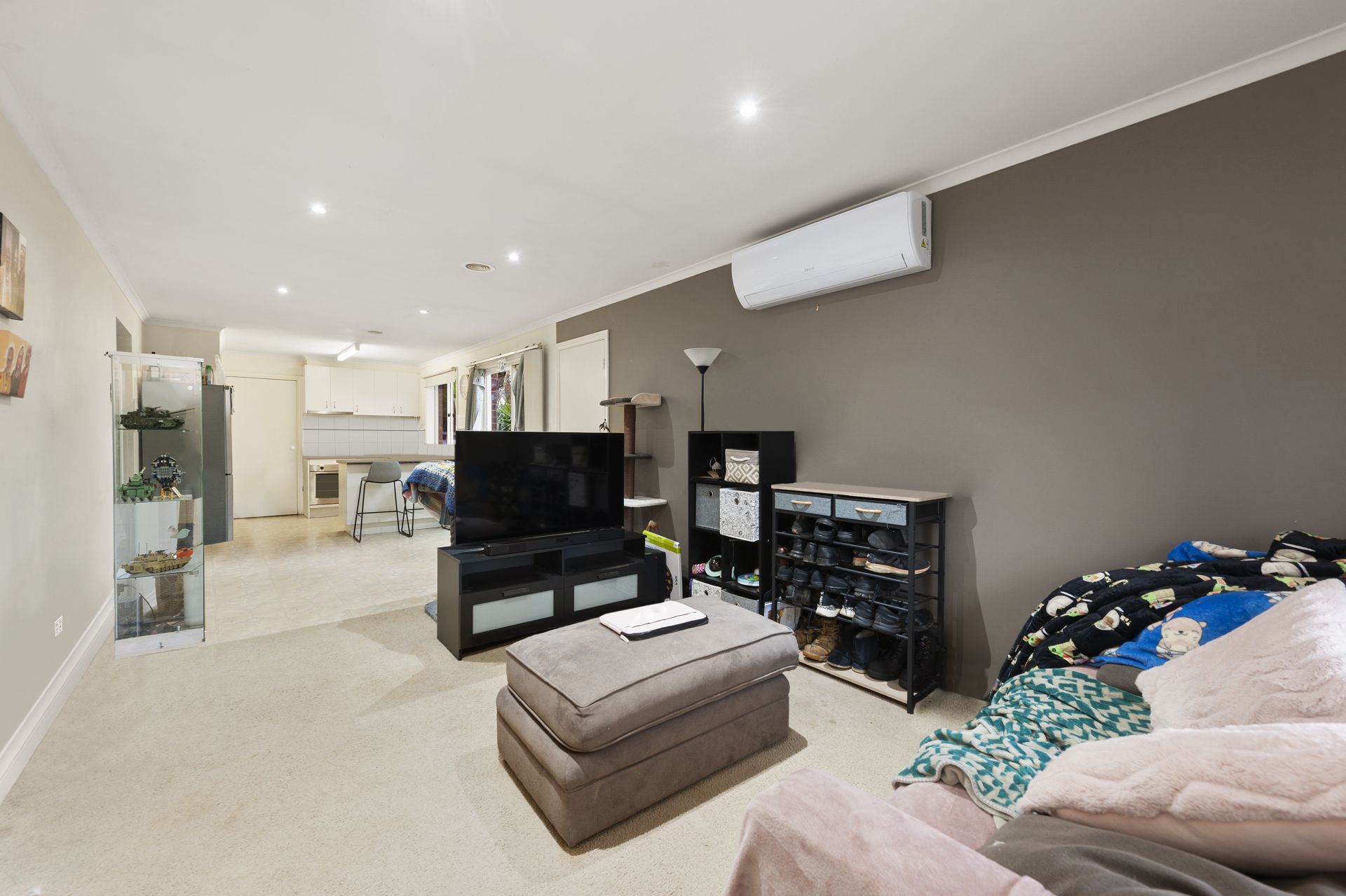 8 Cluden Gardens Sebastopol VIC, Sebastopol - Thumbnail 4