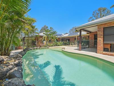 A HOME DESIGNED FOR ACREAGE LIVING