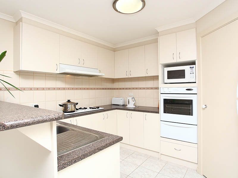 1 Millstream Way, Caroline Springs - Thumbnail 5