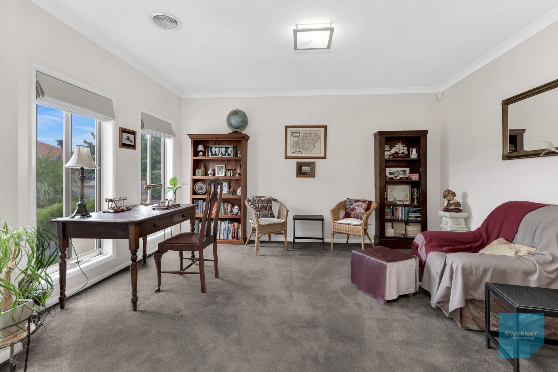 27 Oakview Parade, Caroline Springs - Thumbnail 4