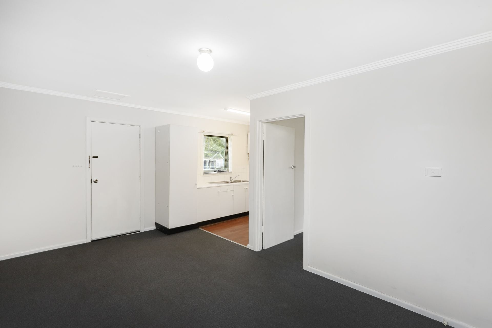 5/100 Johnston Street Newport VIC, Newport - Thumbnail 3