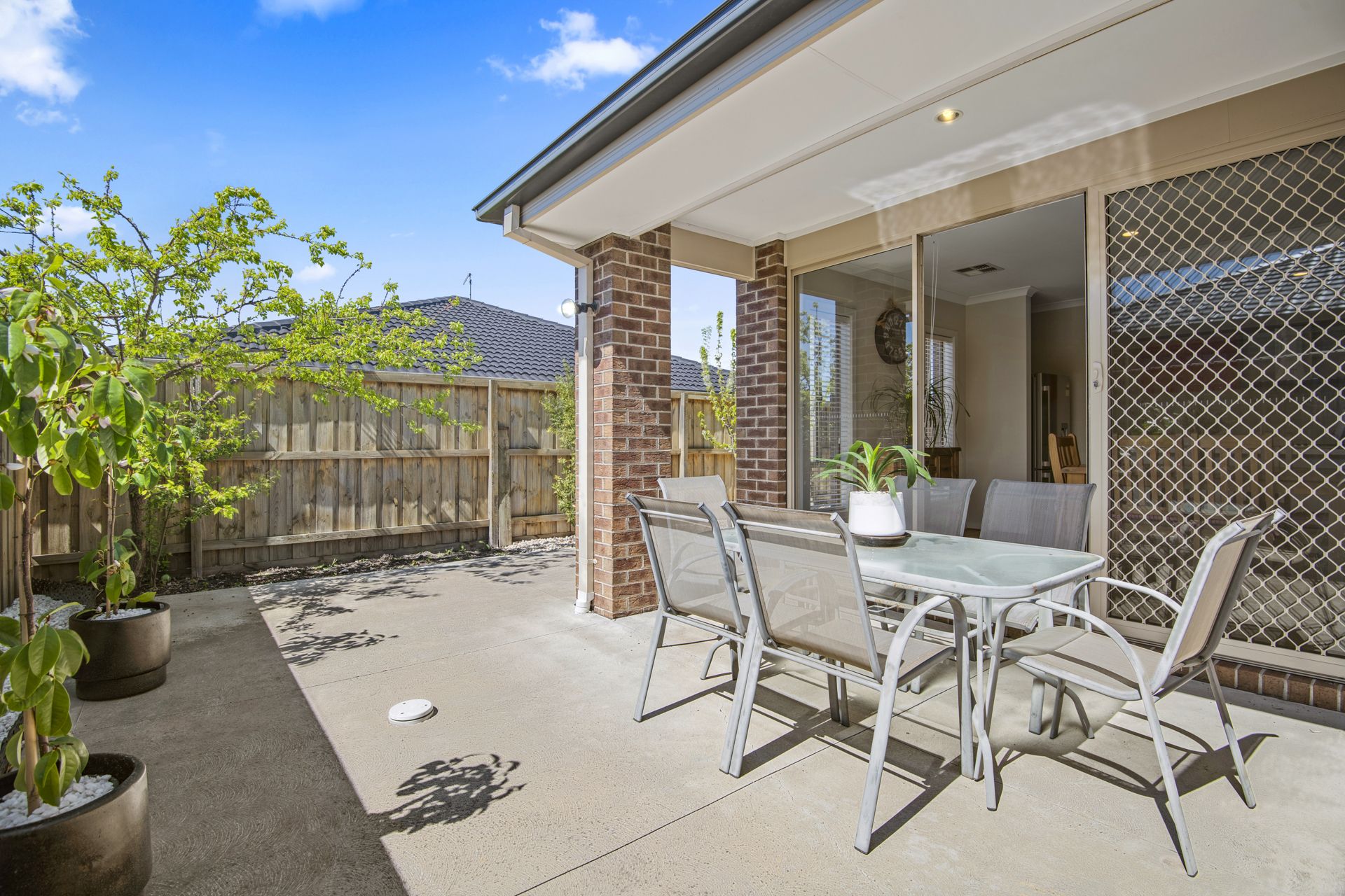 AFFORDABLE BOUTIQUE FAMILY HOME
