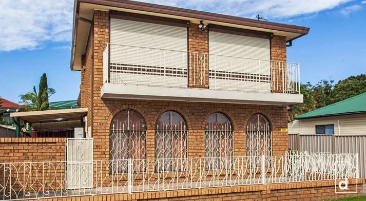 1/27 Kemblawarra Road, Warrawong NSW