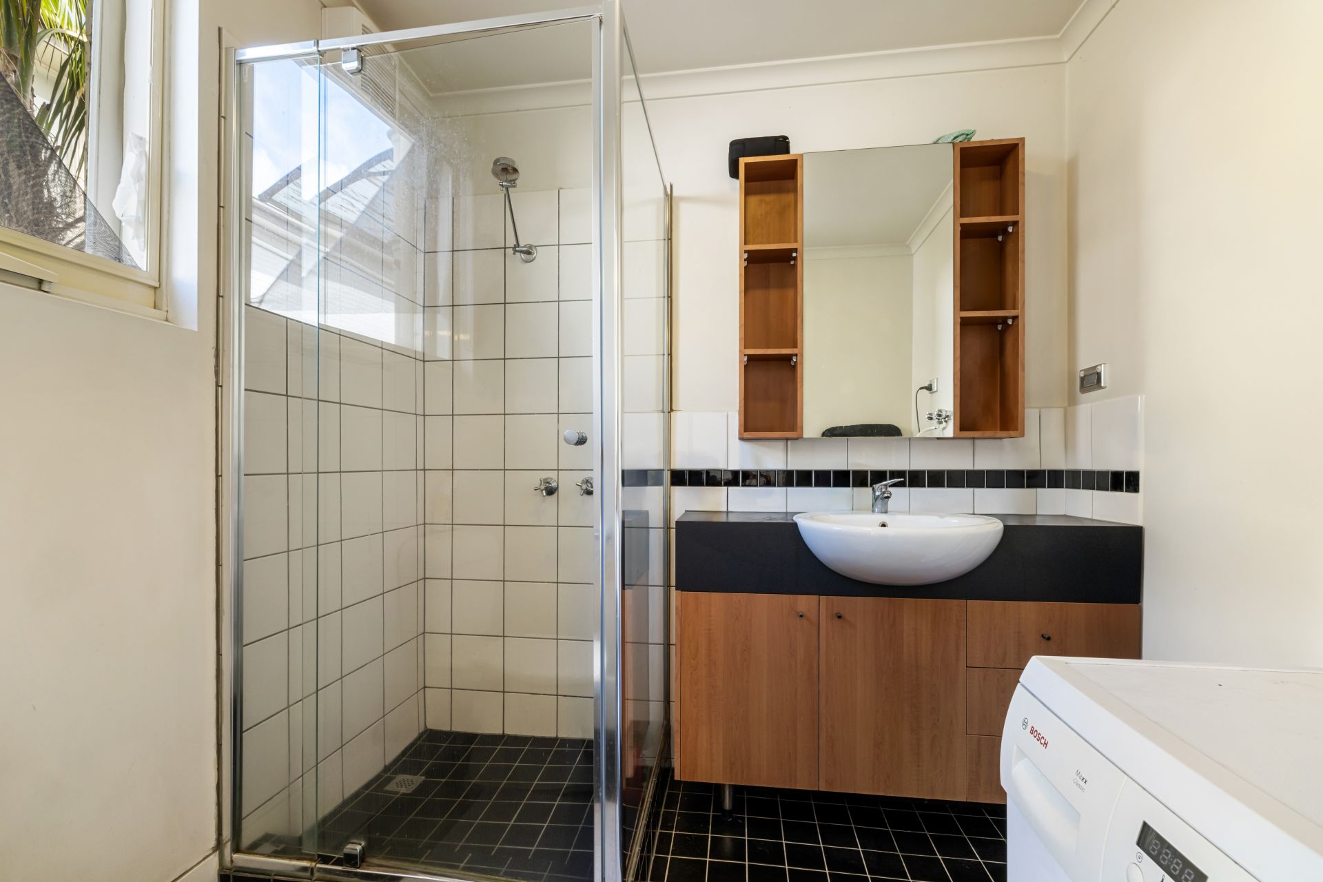 Parkland Retreat In Trendy Thornbury