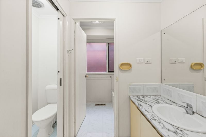 2 Glenloth Court, Epping