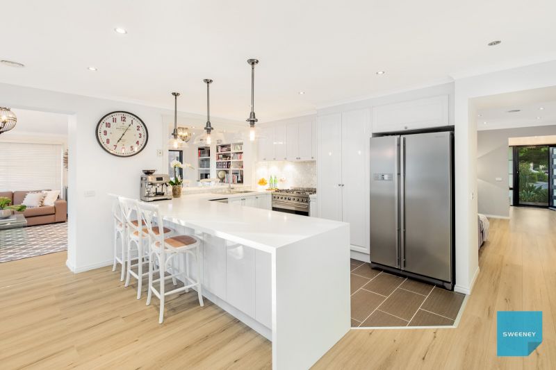 8 Caddick Gardens, Caroline Springs - Thumbnail 5
