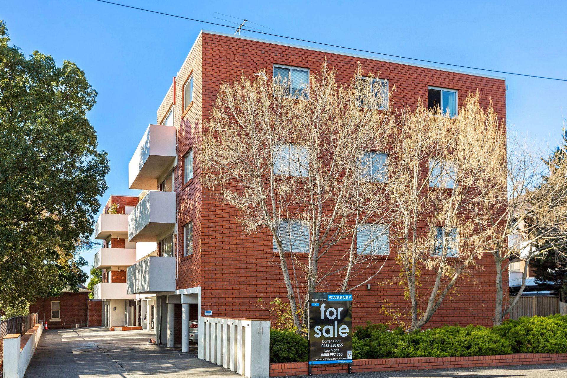 4/11 Nicholson Street, Footscray - Thumbnail 2