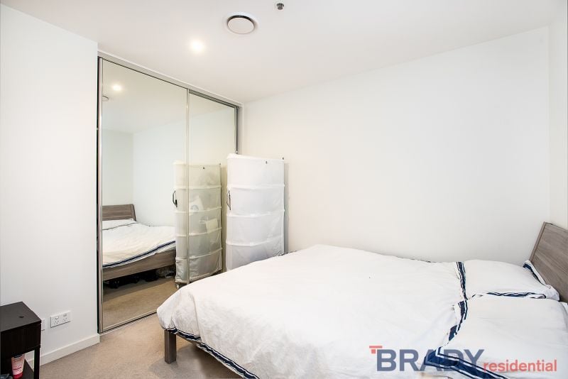 1407/5 Sutherland Street MELBOURNE VIC, Melbourne - Thumbnail 3