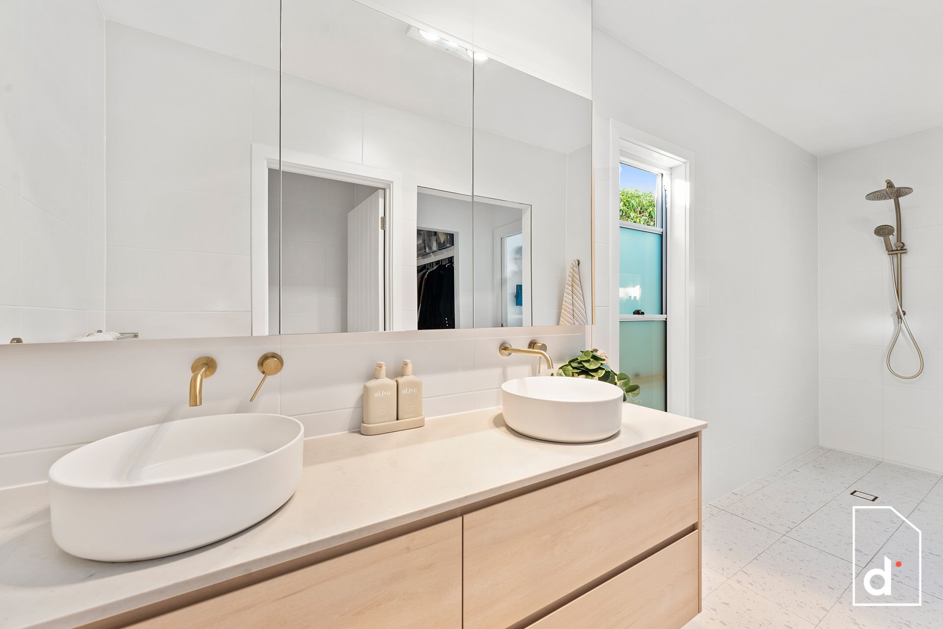 62 Meadow Street, Tarrawanna NSW