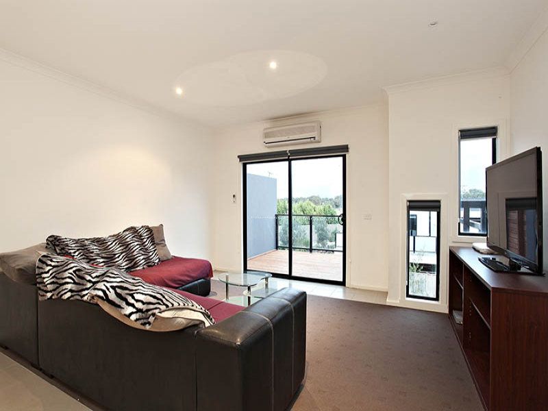 17/960 Plenty Road SOUTH MORANG, South Morang - Thumbnail 7