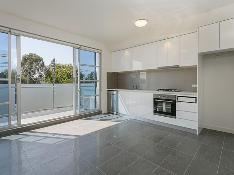 104/286 Hawthorn Road, Caulfield - Thumbnail 4