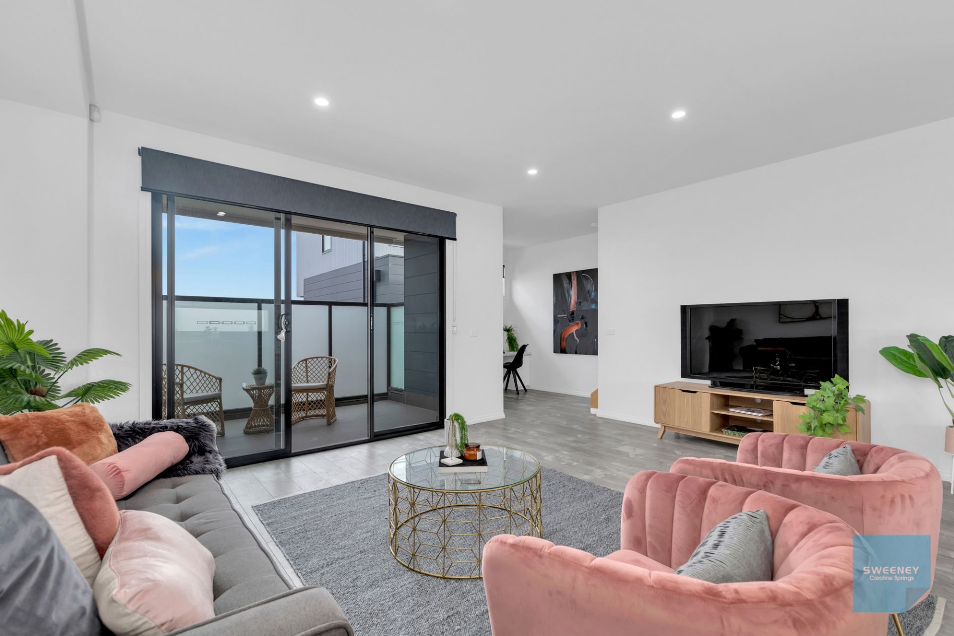 8/13 Vinko Court, Fraser Rise - Thumbnail 7