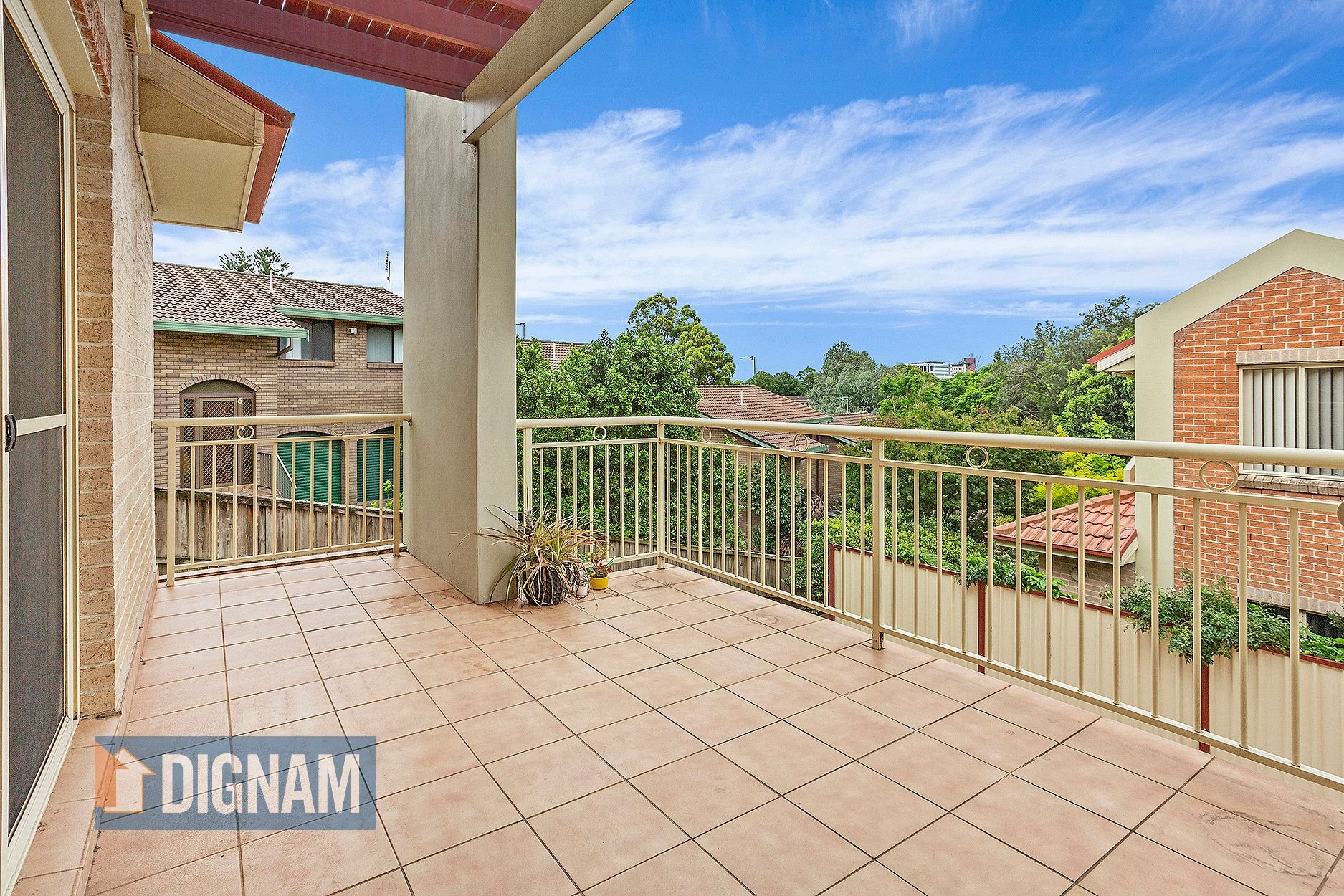 2/25 Woodlawn Avenue, Mangerton NSW