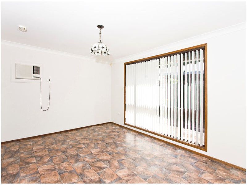 22 Holborrow Avenue, Richmond - Thumbnail 5