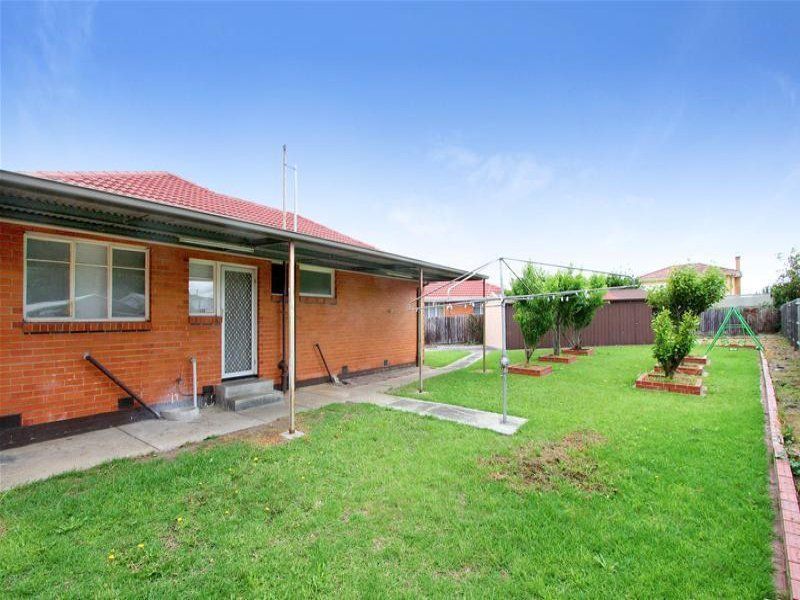 Lovely light filled property with large backyard!