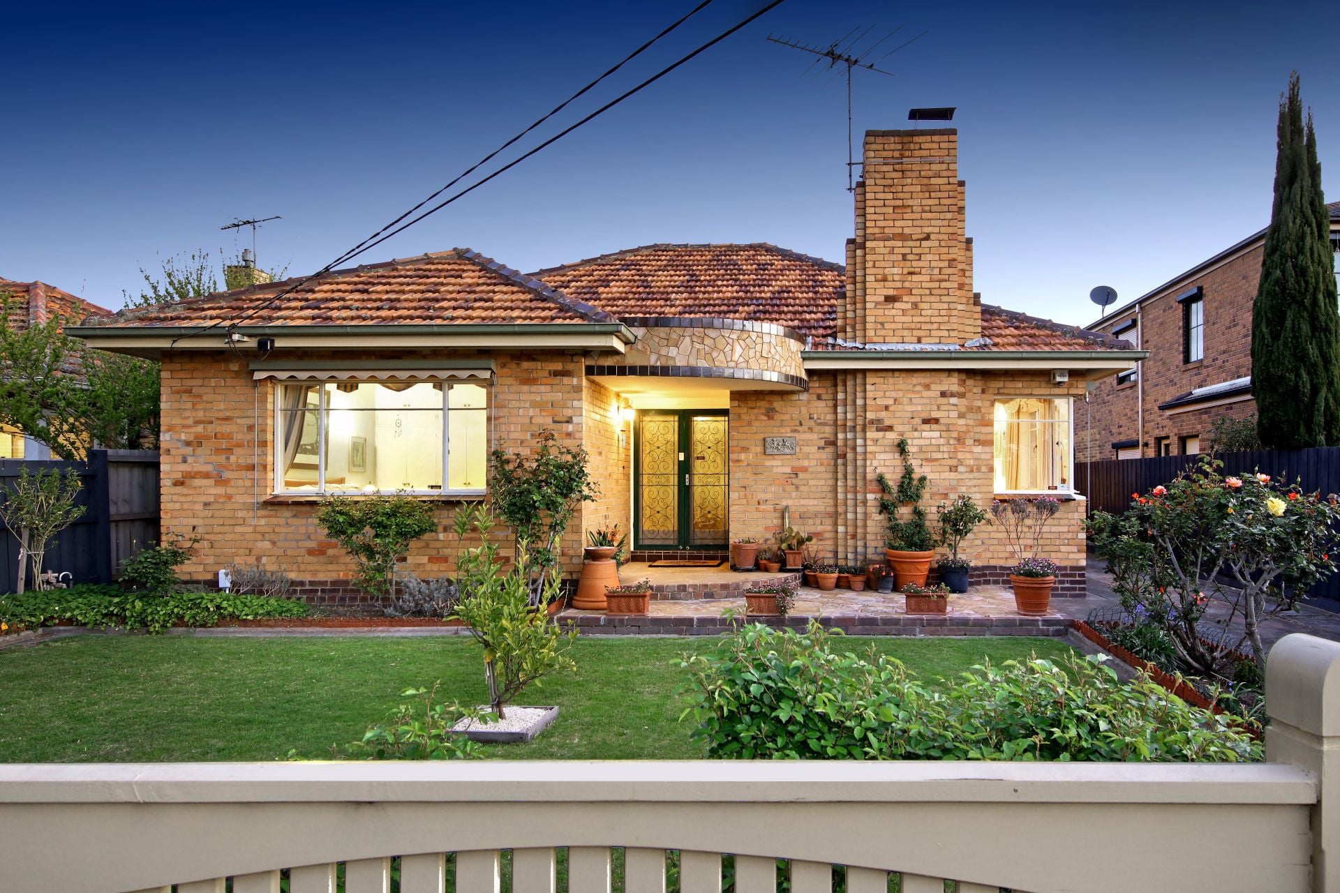 10 Bossington Street, Oakleigh South OBrien Real Estate