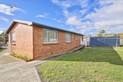 12 Kiah Place, East Devonport, East Devonport - Thumbnail 5