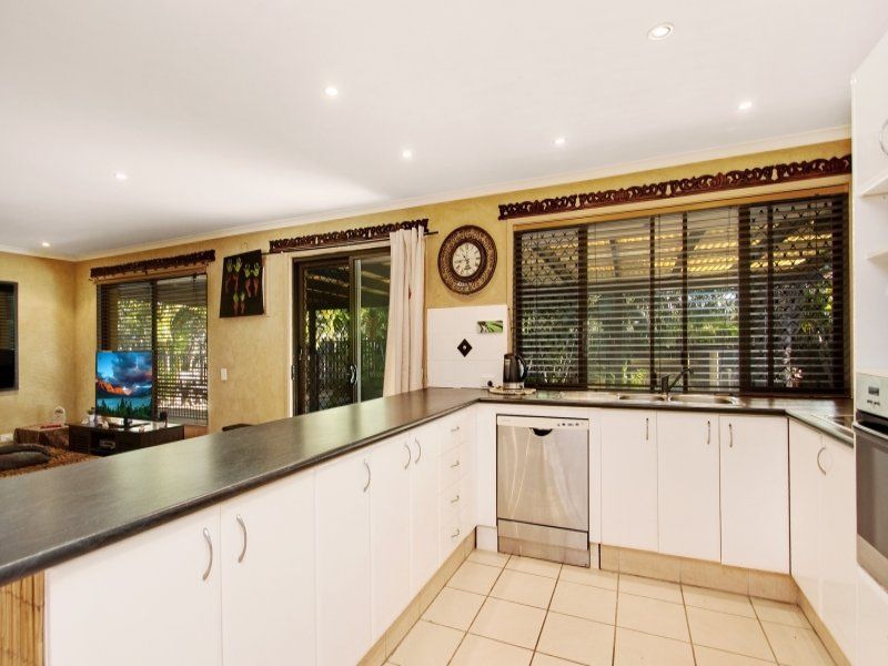 86 Bienvenue Drive CURRUMBIN WATERS QLD, Currumbin Waters - Thumbnail 4