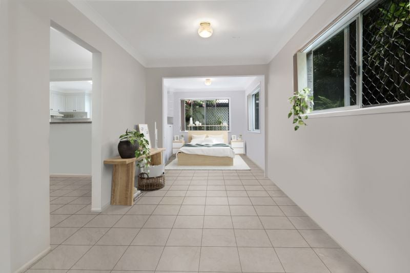 118 Bishop Road Beachmere QLD, Beachmere - Thumbnail 2