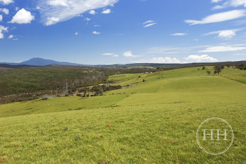 73 Mackenzies Road PIPERS BROOK, Pipers Brook - Thumbnail 7
