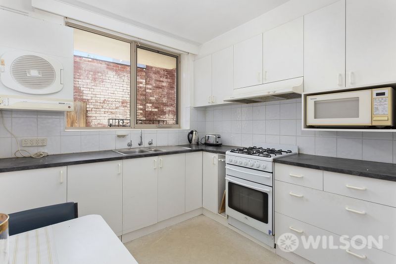 4/206 Canterbury Road, St Kilda West