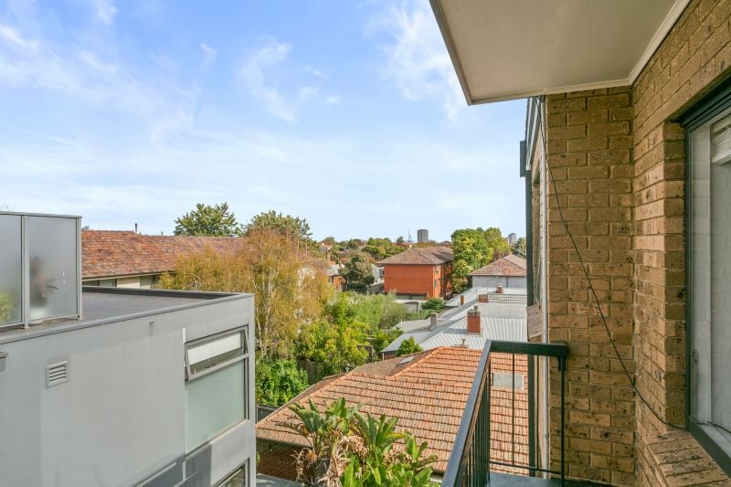 11/25 Irving Avenue, Prahran