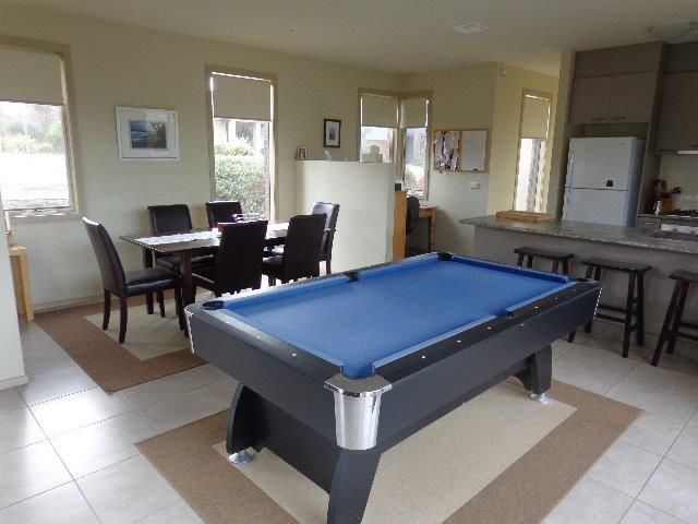 **Modern & Contemporary Living**