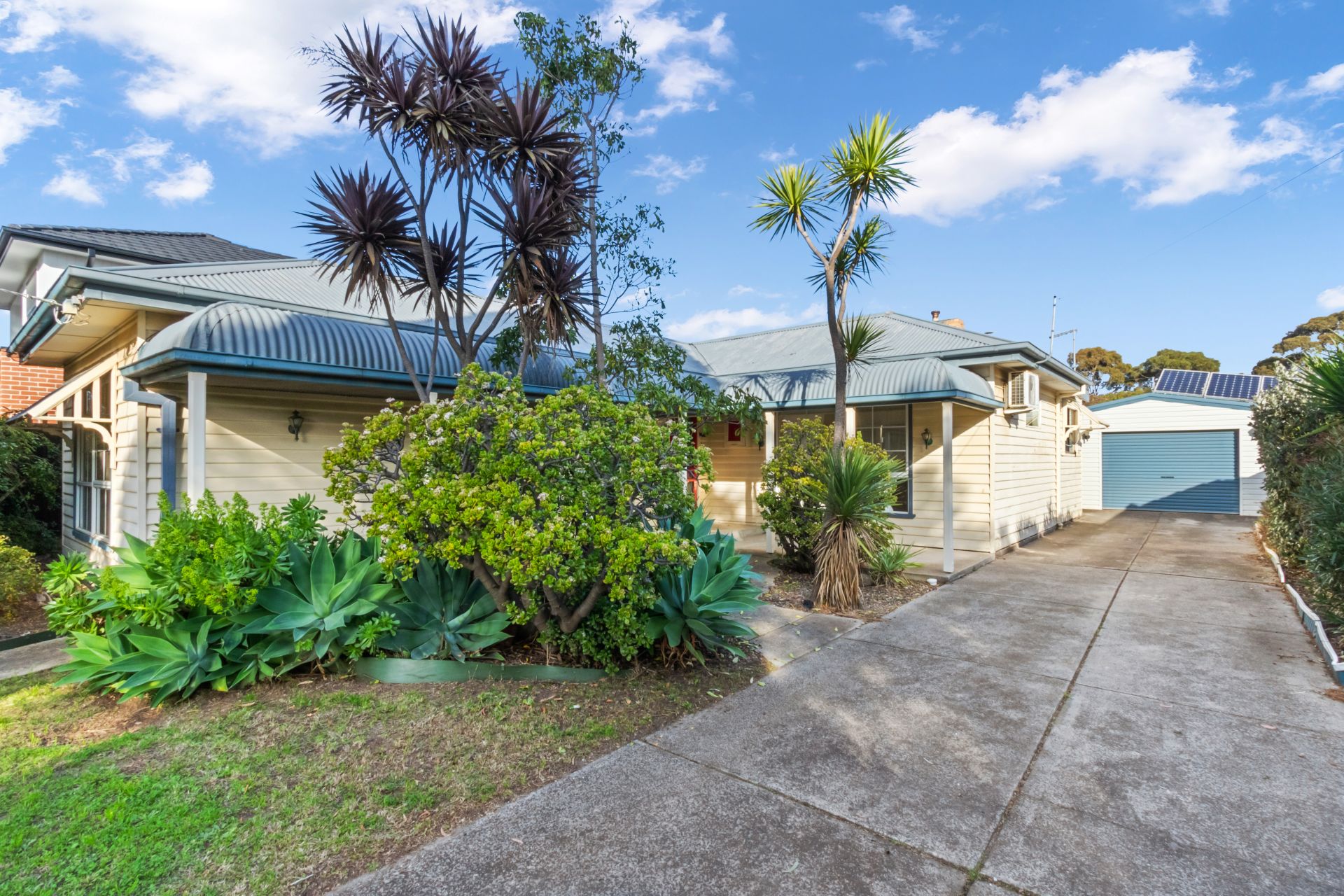Exceptional Living In A Lifestyle Location