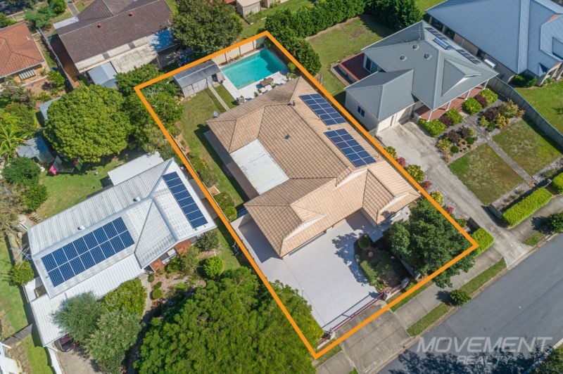 30 Norfolk Esplanade Caboolture South QLD, Caboolture South - Image 1