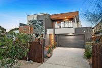 4 Dava Drive, Mornington VIC