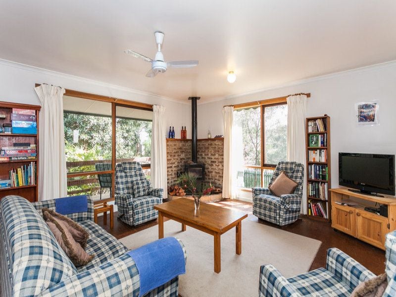 12 Arinya Crescent, Anglesea, VIC, Anglesea - Thumbnail 2