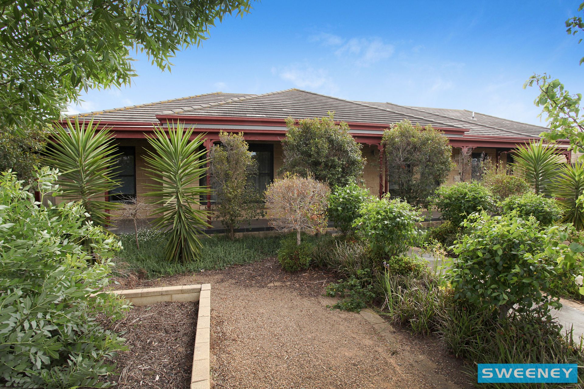 1 Stowhead Lane, Caroline Springs - Thumbnail 3
