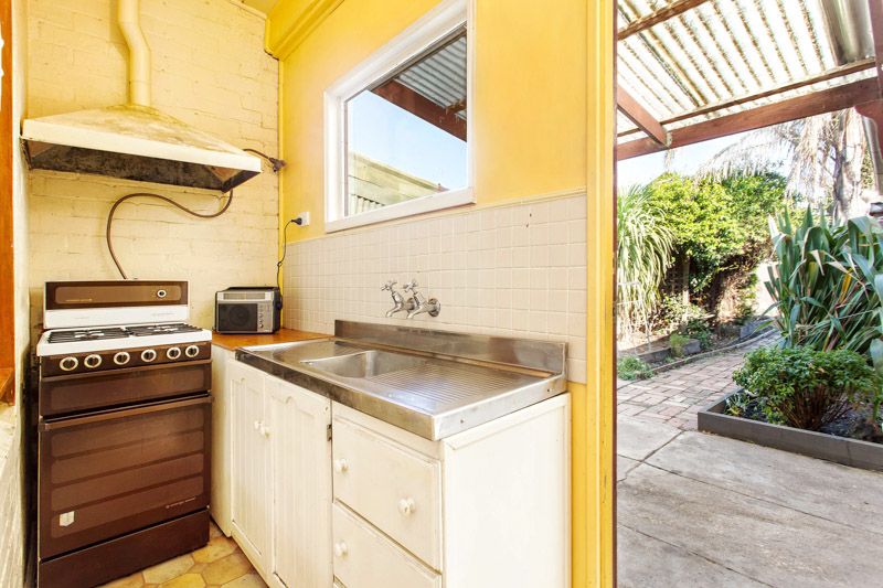 30A Moore Street, Footscray - Thumbnail 6