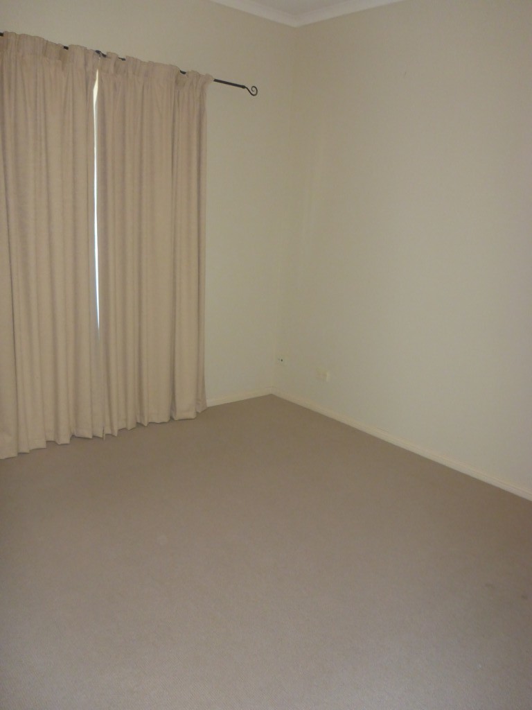 22  Innes Crt Mawson Lakes 5095