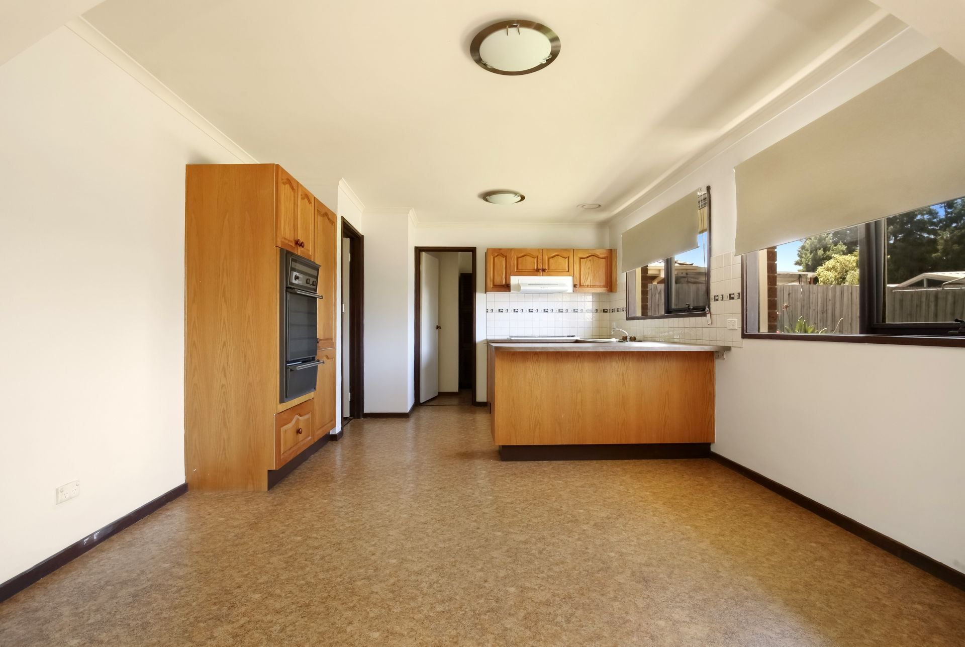 IDEAL FAMILY HOME