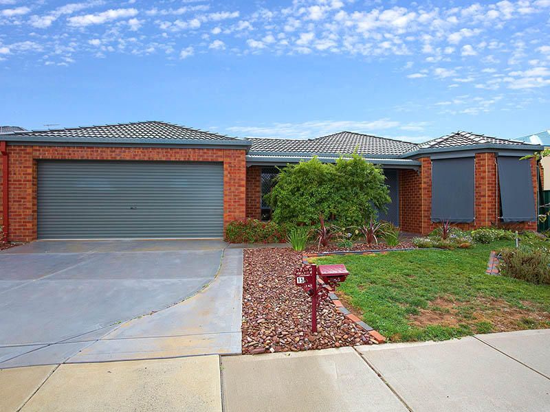 15 Saxby Court, Burnside - Thumbnail 2