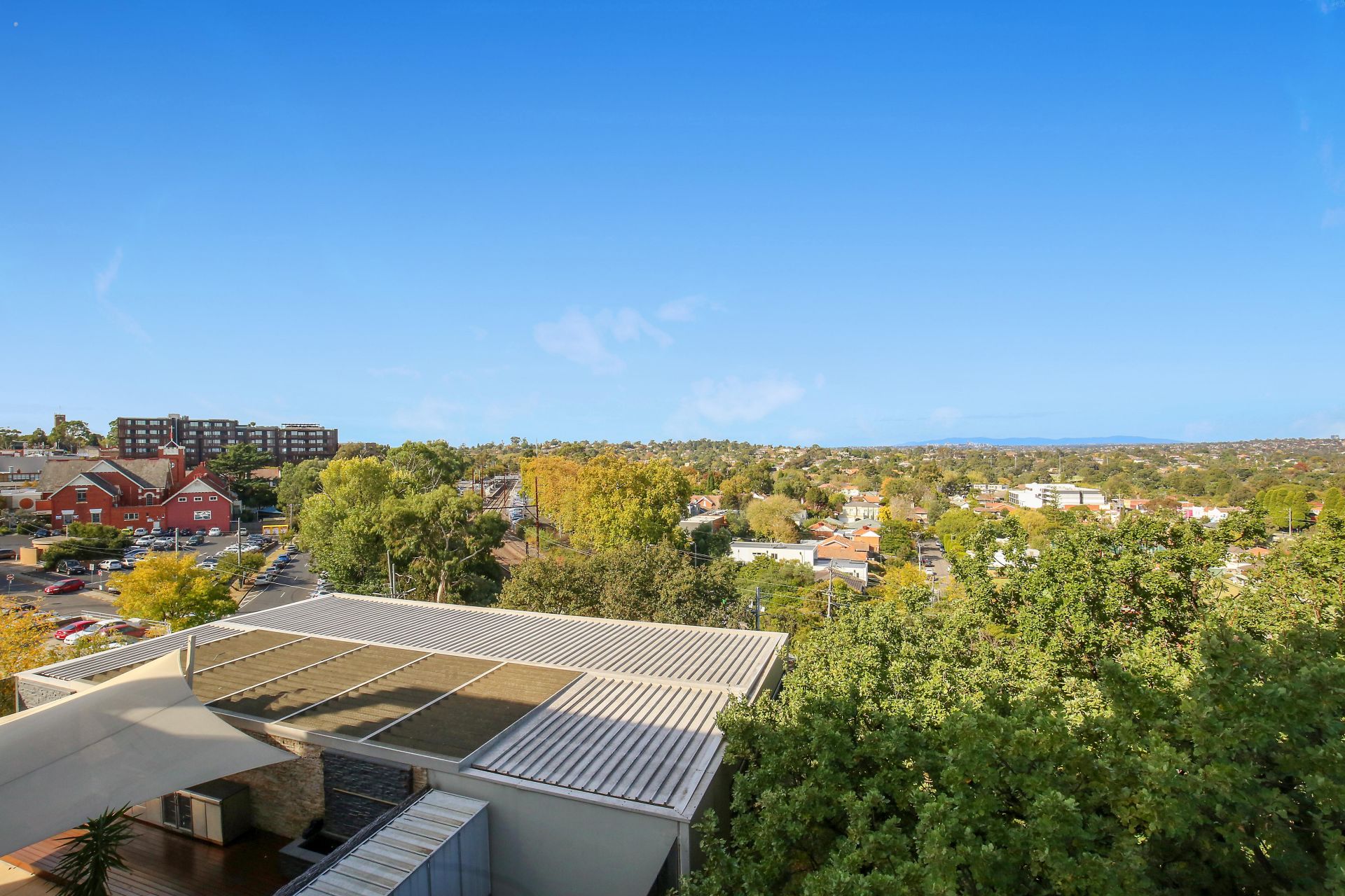 **Modern Apartment Living**
